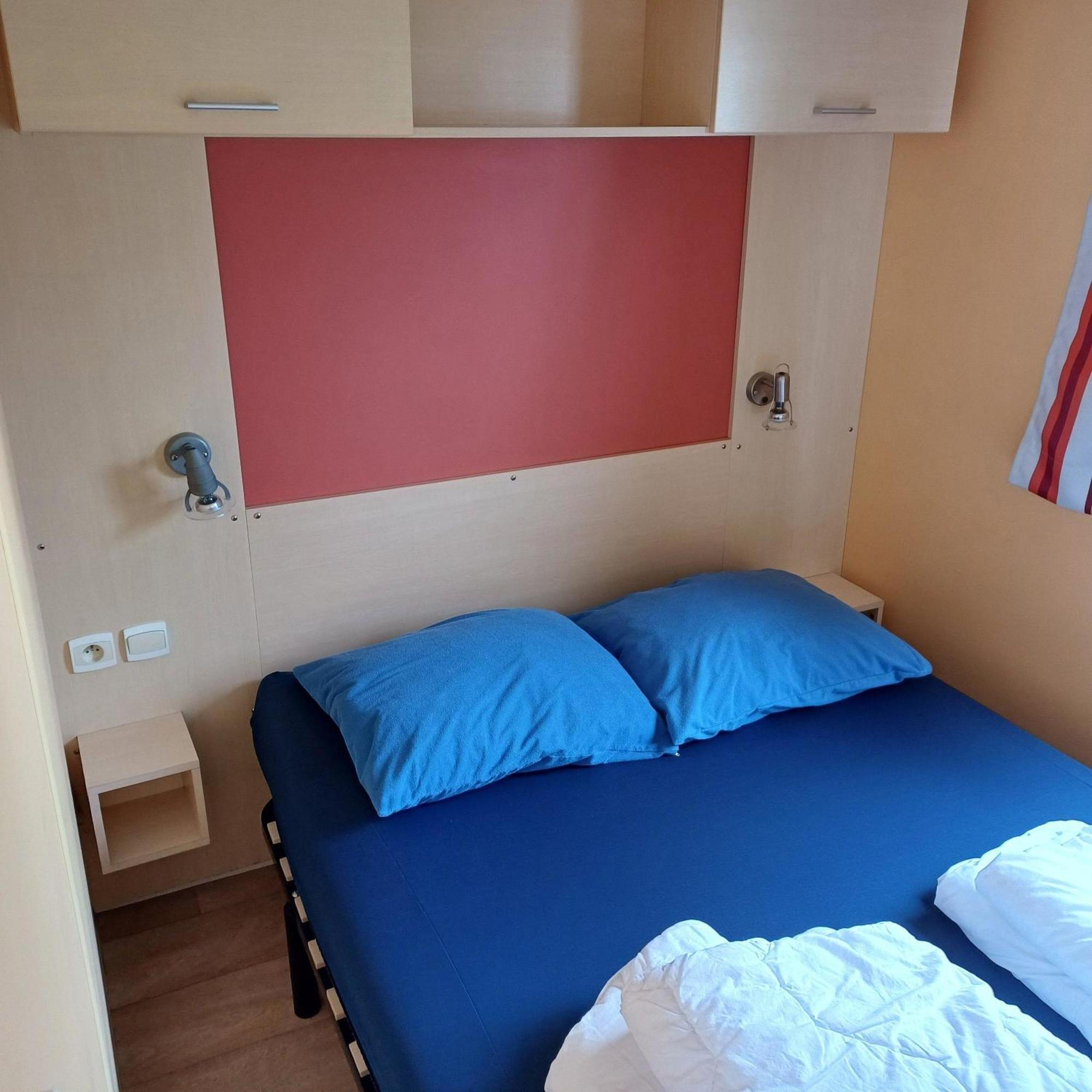 Campingplatz Scheldeoord Zeeland Neben Einem Sandstrand Baarland Eksteriør billede